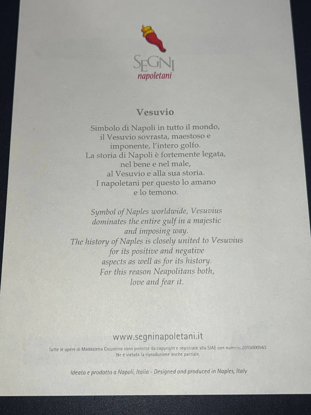 Quadro Vesuvio Portafortuna con Corni Napoletani – Opera Artigianale su Tela